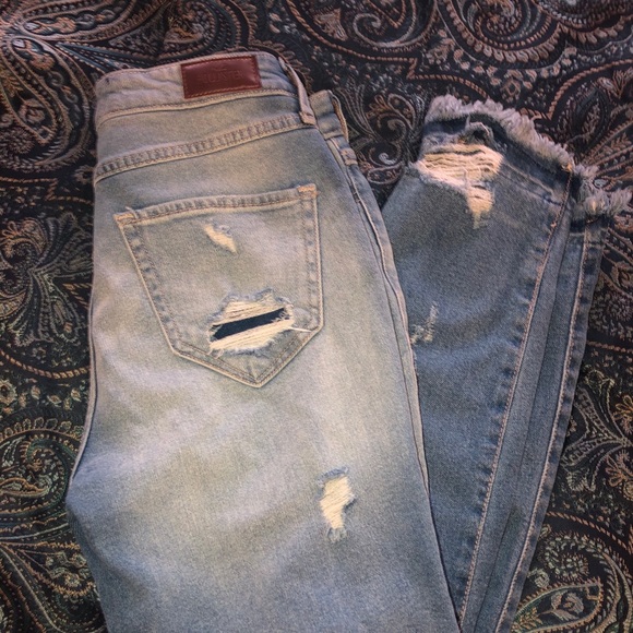 NWOT Hollister destroyed crop jeans highrise sz 26 - Picture 4 of 6